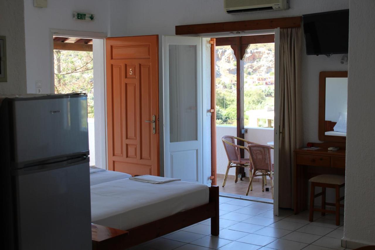 Villa Angela Istron Esterno foto