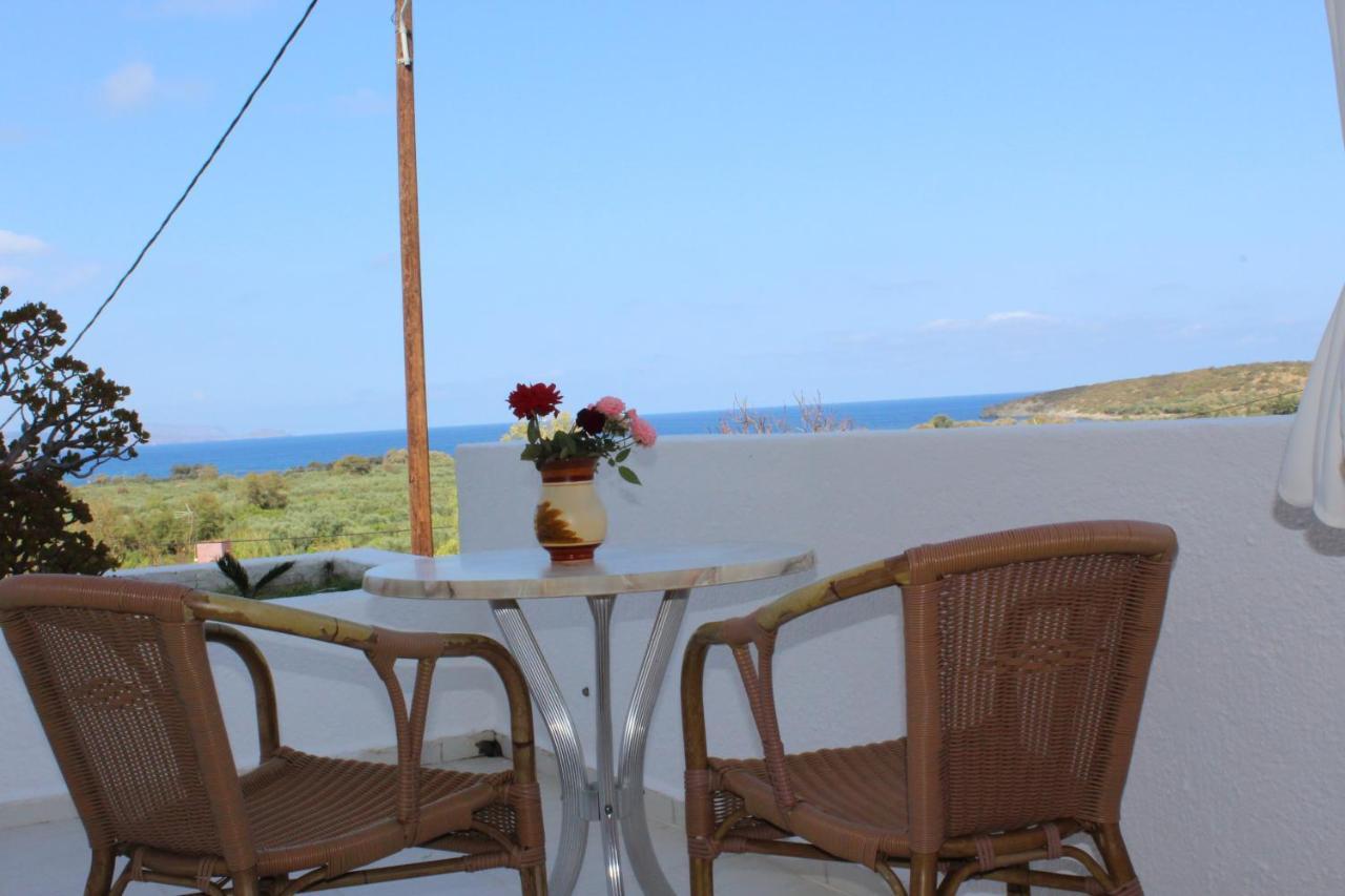 Villa Angela Istron Esterno foto